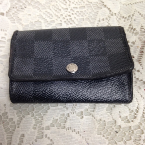 Louis Vuitton, Damier Graphite 6-Hooks Key Case - Picture 16 of 16